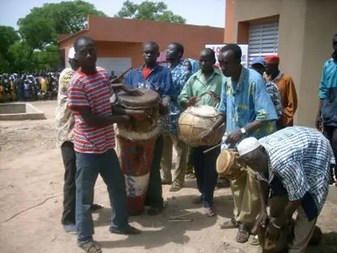 Koto khɩɗɛrɩwɛ - Joueurs de Koto